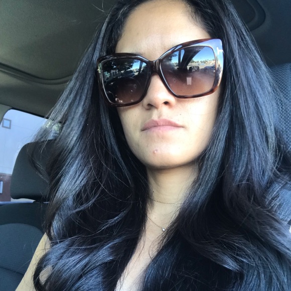 Meet your Posher, Aylen - Picture 1 of 1